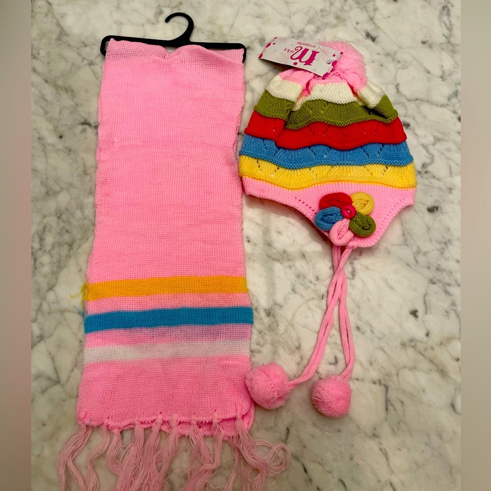 New baby girl’s knit hats with scarf